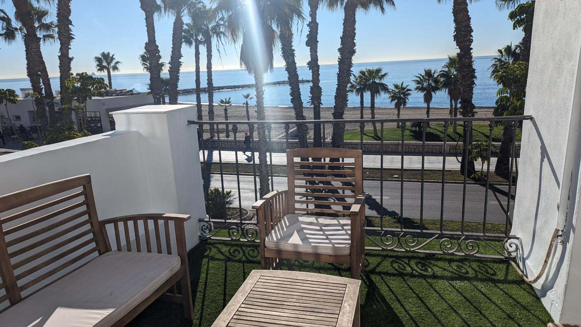 Apartamento Con Encanto En Primera Linea De Playa Малага Екстер'єр фото